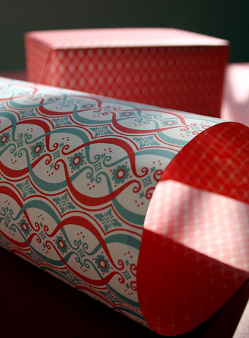 Savoy red and green vintage gift wrap
