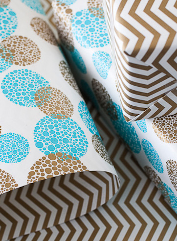 bough-gift wrap